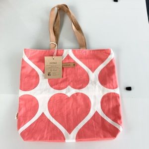 Minted Big Hearts Snap Tote